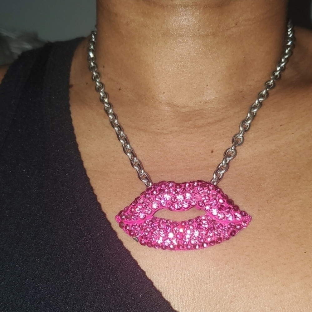 Jewerly Bundle Or Seperate Pink Lip Necklace .